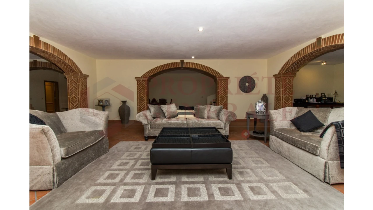 Quinta T4 para Venda em Olhão Foto 29