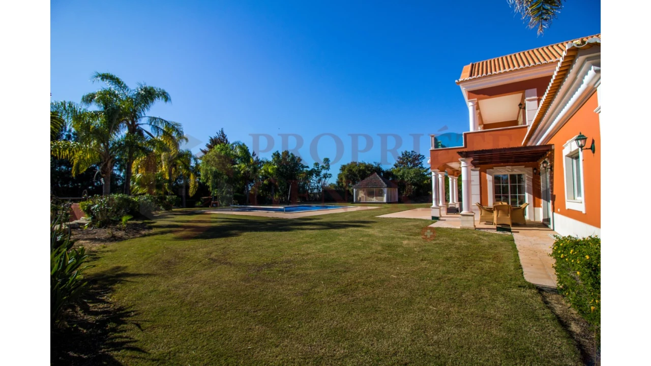 Quinta T4 para Venda em Olhão Foto 33