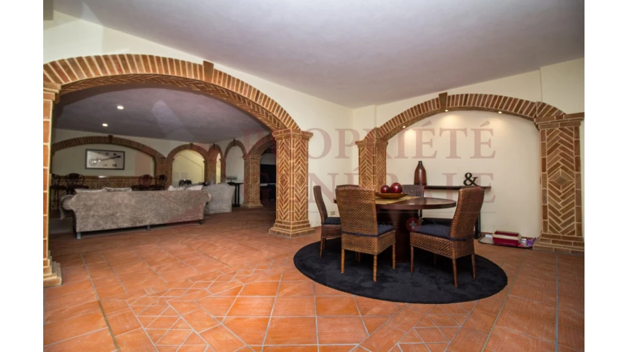 Quinta T4 para Venda em Olhão Foto 25