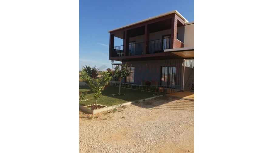 Quinta T4 para Venda em Guia Foto 13