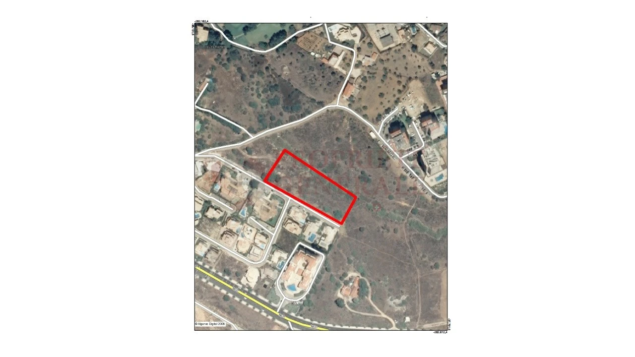 Terreno para Venda em Portimão Foto 1