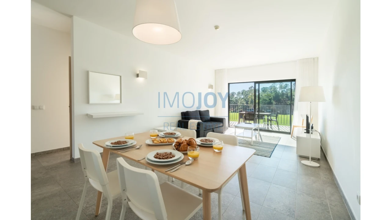 Apartamento T2 para Venda em Mexilhoeira Grande Foto 2
