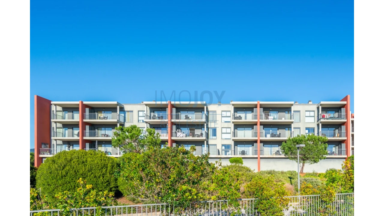 Apartamento T2 para Venda em Mexilhoeira Grande Foto 50