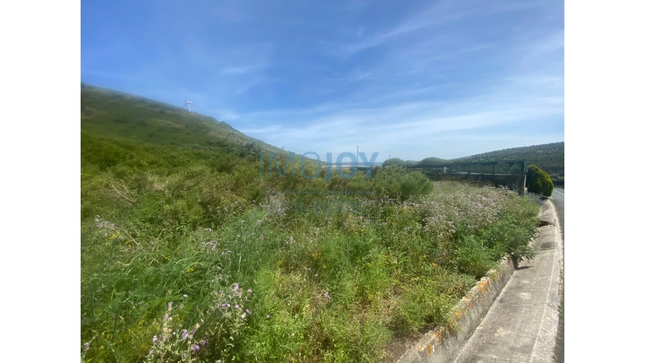 Terreno para Venda em Fanhões Foto 5