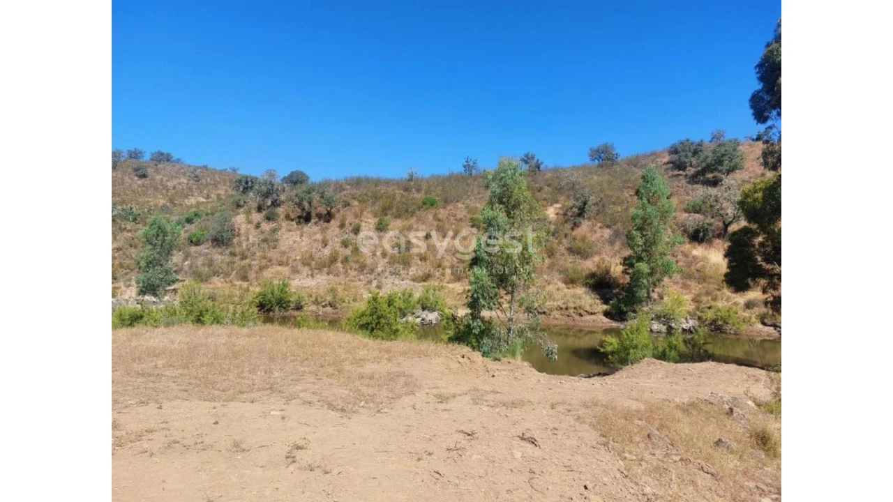 Quinta T2 para Venda em Santana da Serra Foto 10