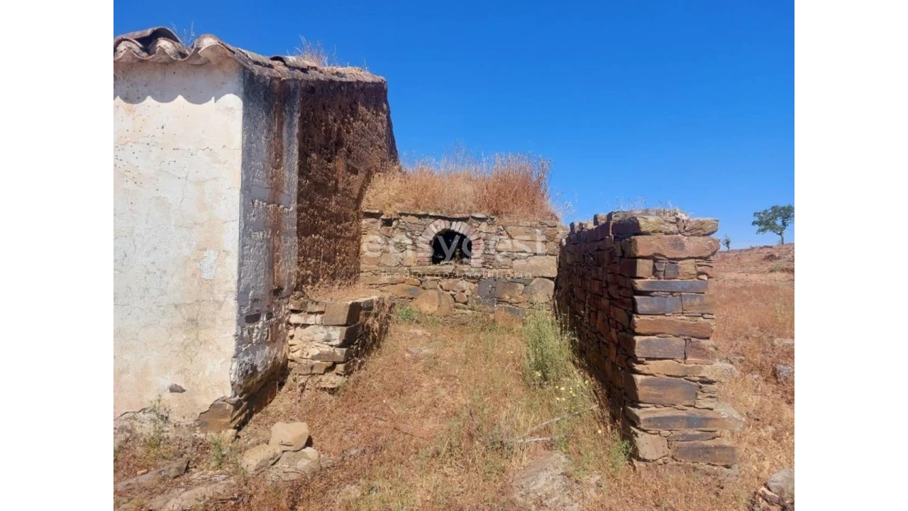 Quinta T2 para Venda em Santana da Serra Foto 22