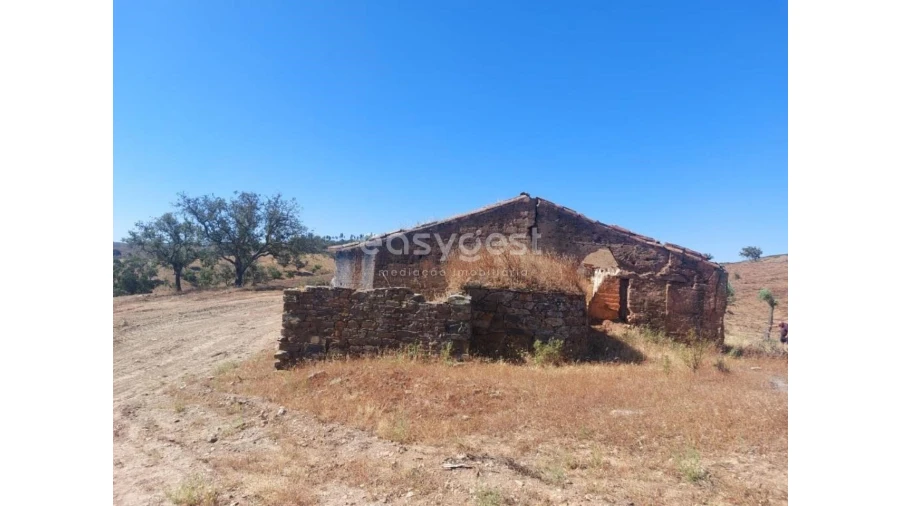Quinta T2 para Venda em Santana da Serra Foto 2
