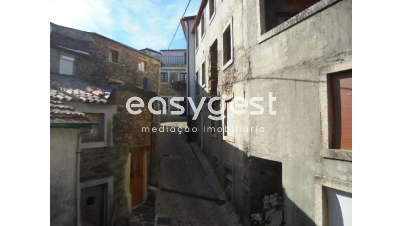 Moradia T5 para Venda em Fajão-Vidual Foto 11