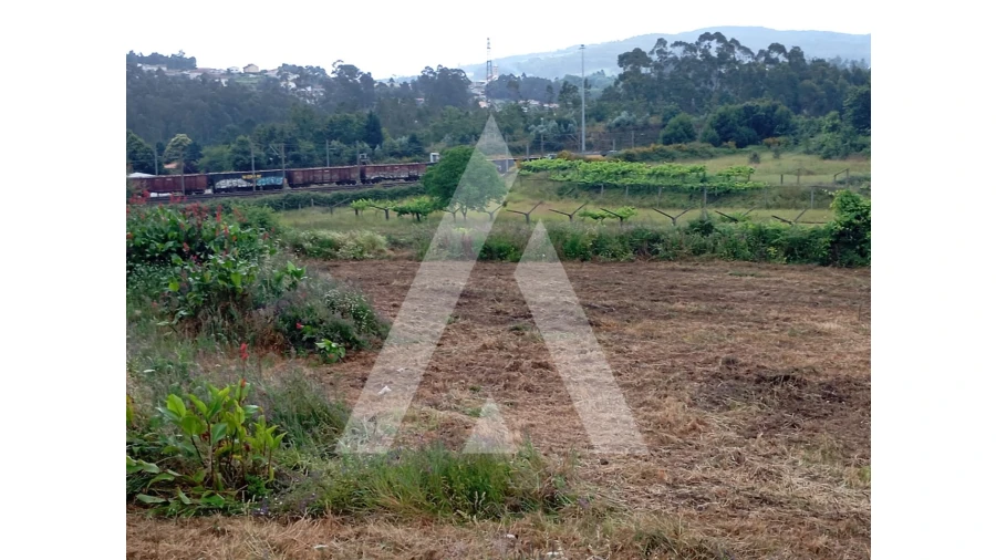 Quinta T2 para Venda em Guilhufe e Urrô Foto 4