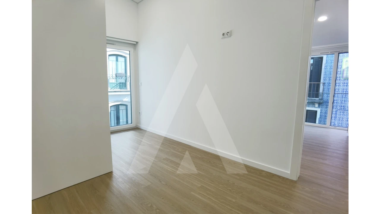 Apartamento T1 para Venda em Glória e Vera Cruz Foto 23