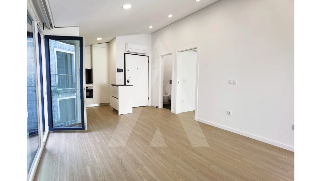 Apartamento T1 para Venda em Glória e Vera Cruz Foto 12
