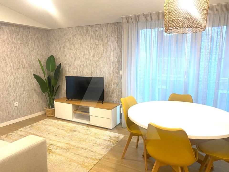 Apartamento T1 para Venda em Glória e Vera Cruz Foto 2
