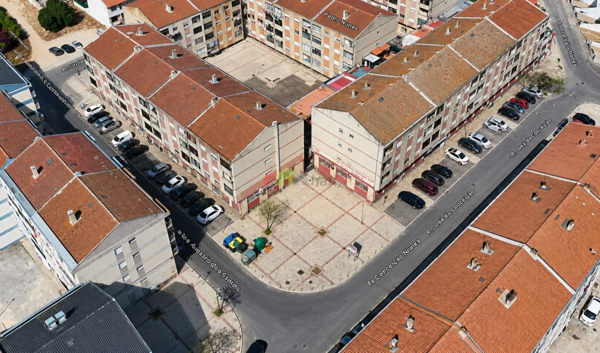Loja para Venda em Baixa da Banheira e Vale da Amoreira Foto 16