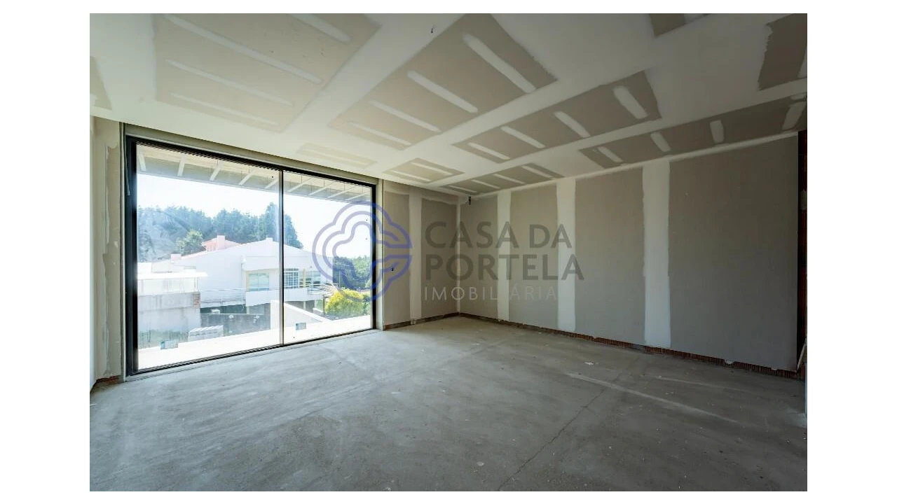 Moradia T4 para Venda em Gulpilhares e Valadares Foto 29