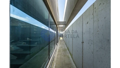 Moradia T4 para Venda em Gulpilhares e Valadares