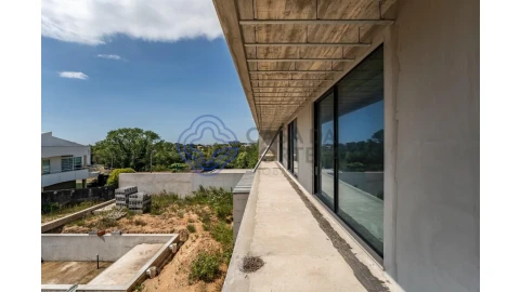 Moradia T4 para Venda em Gulpilhares e Valadares