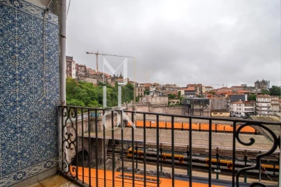 Prédio para Venda em Cedofeita, Santo Ildefonso, Sé, Miragaia, São Nicolau e Vitória