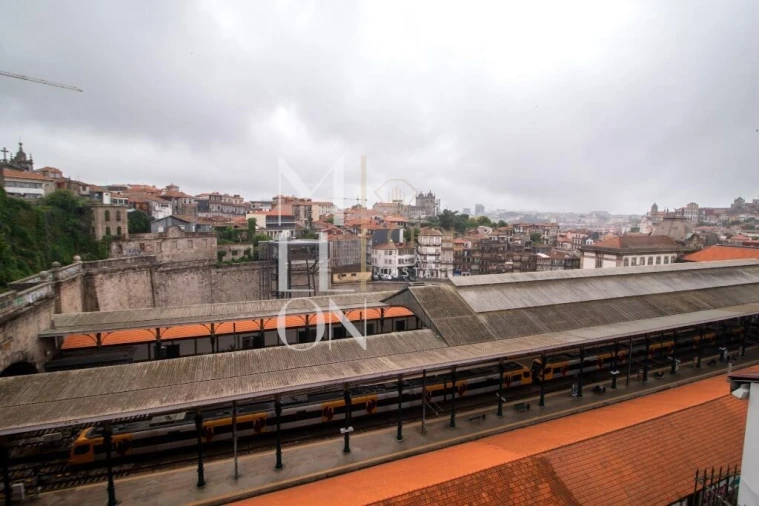 Prédio para Venda em Cedofeita, Santo Ildefonso, Sé, Miragaia, São Nicolau e Vitória Foto 25