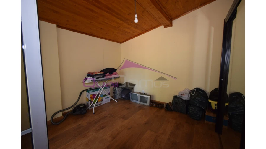 Quinta T1 para Venda em Santa Margarida da Coutada Foto 14