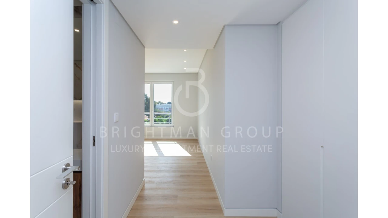 Apartamento T3 para Venda em Carcavelos e Parede Foto 4