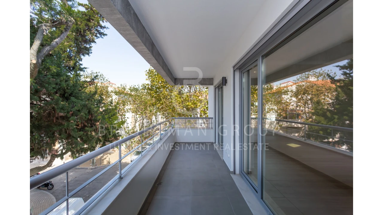 Apartamento T3 para Venda em Carcavelos e Parede Foto 23