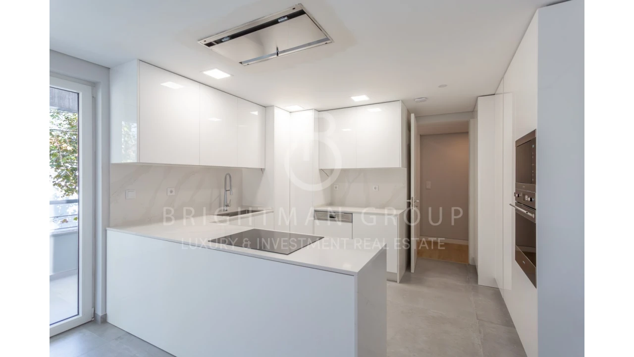 Apartamento T3 para Venda em Carcavelos e Parede Foto 10