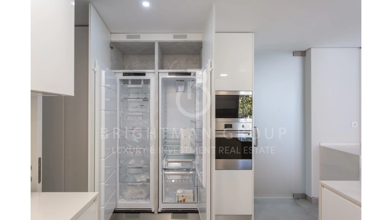 Apartamento T3 para Venda em Carcavelos e Parede Foto 12