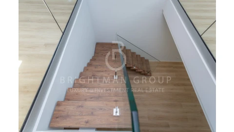 Apartamento T3 para Venda em Carcavelos e Parede