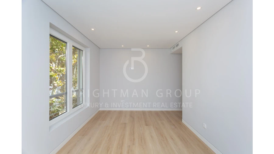 Apartamento T3 para Venda em Carcavelos e Parede Foto 7