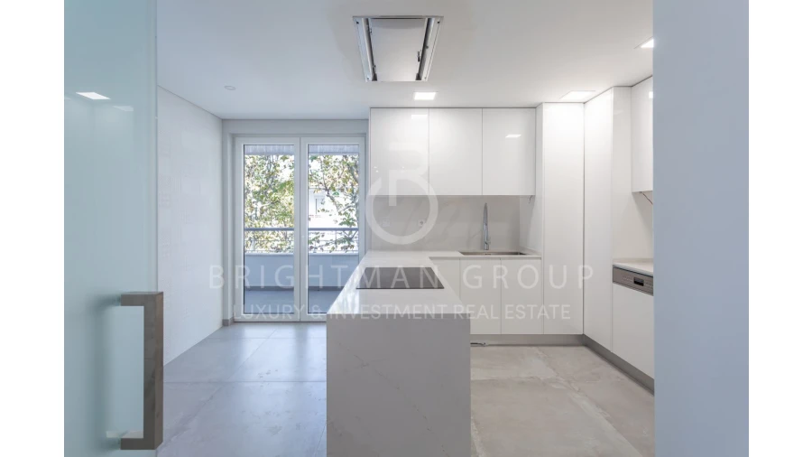 Apartamento T3 para Venda em Carcavelos e Parede Foto 9
