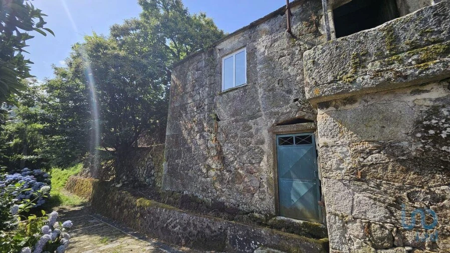 Moradia T5 para Venda em Chave Foto 13