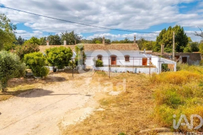 Moradia T5 para Venda em Loule (São Clemente)