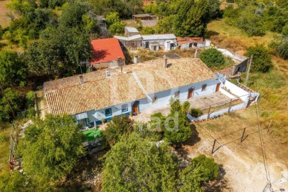 Moradia T5 para Venda em Loule (São Clemente)