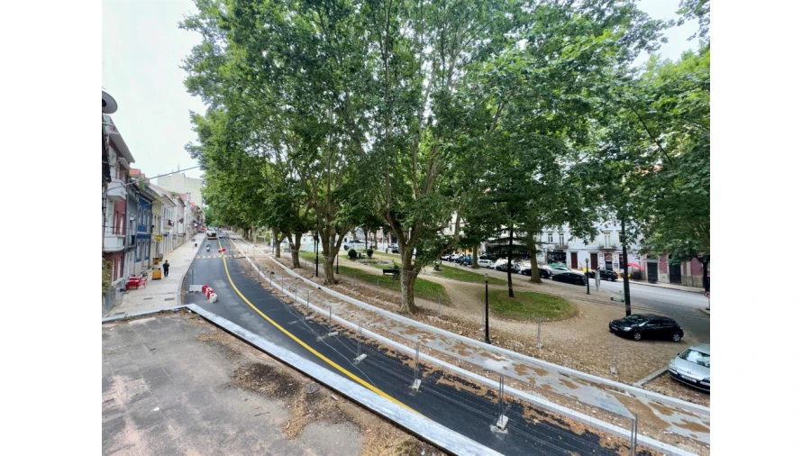 Escritório para Venda em São Martinho do Bispo e Ribeira de Frades Foto 1