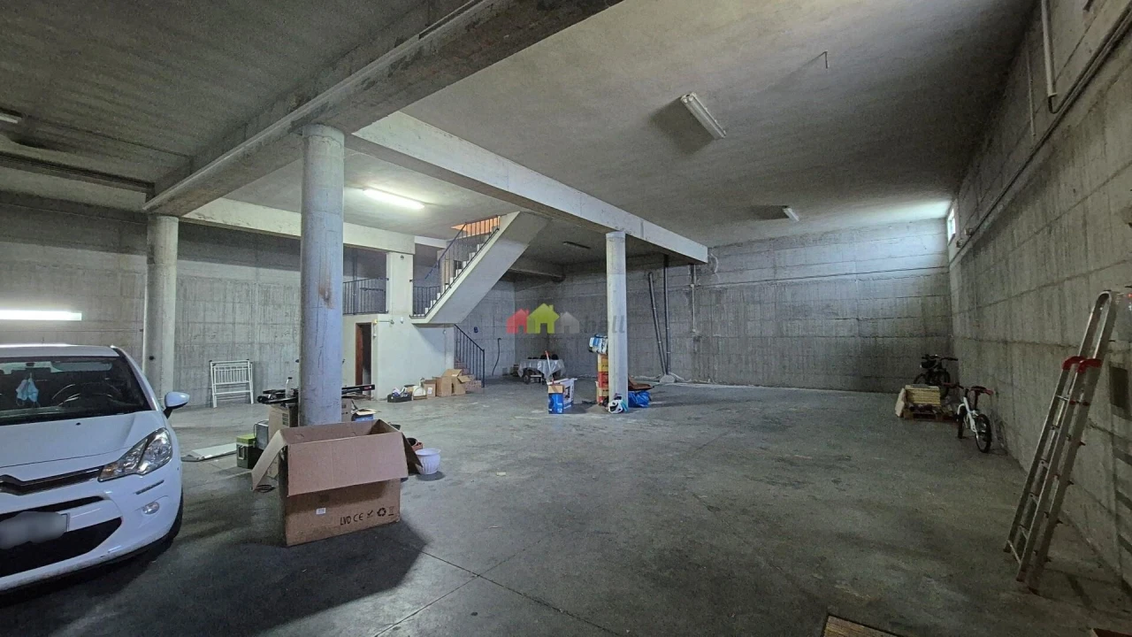 Moradia T5 para Venda em Gafanhoeira (São Pedro) e Sabugueiro Foto 45