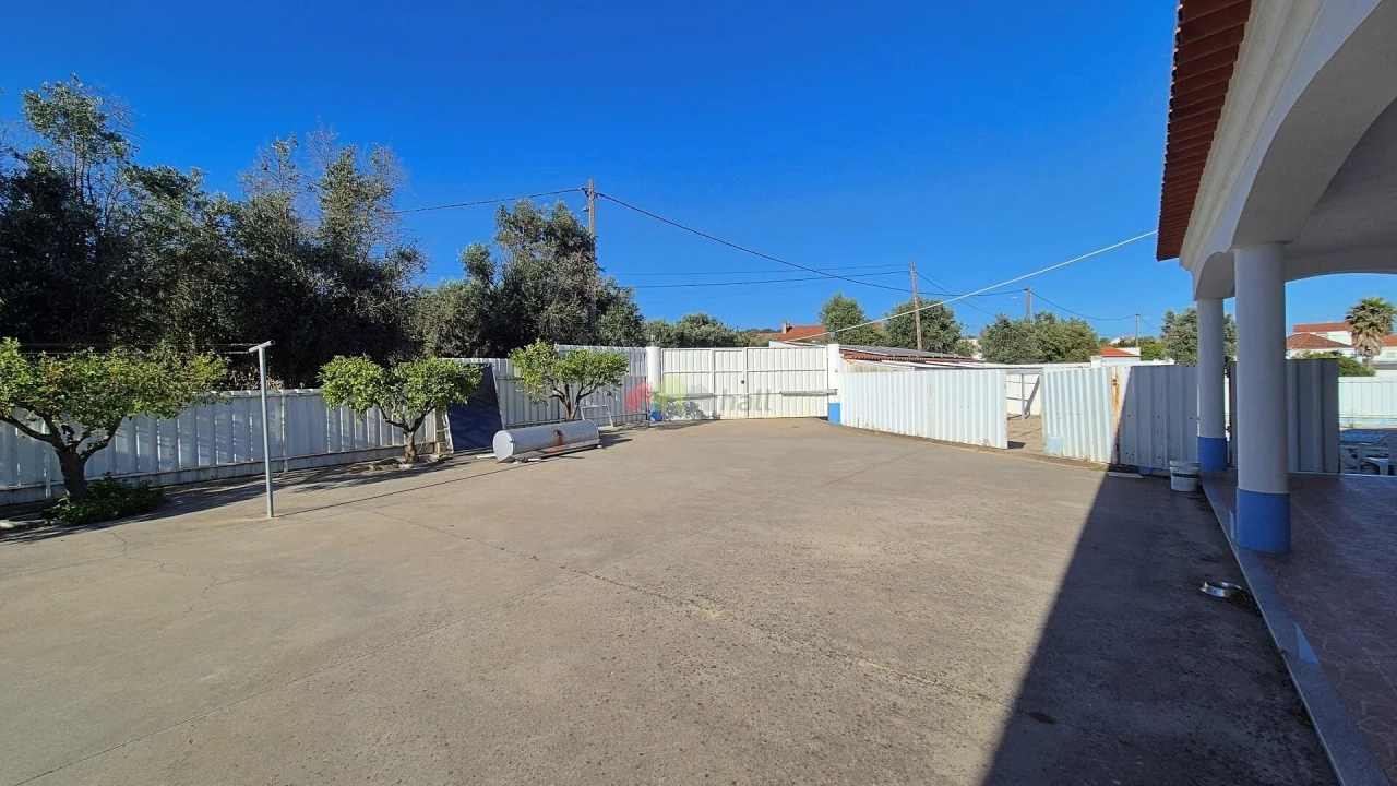 Moradia T5 para Venda em Gafanhoeira (São Pedro) e Sabugueiro Foto 53