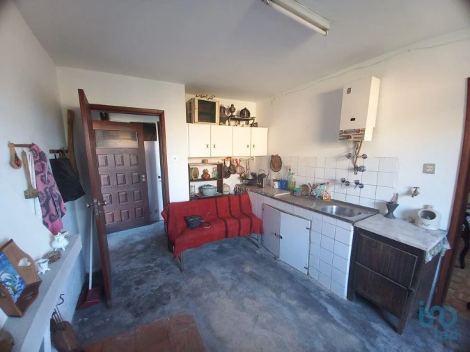 Moradia T4 para Venda em Veiga de Lila Foto 10