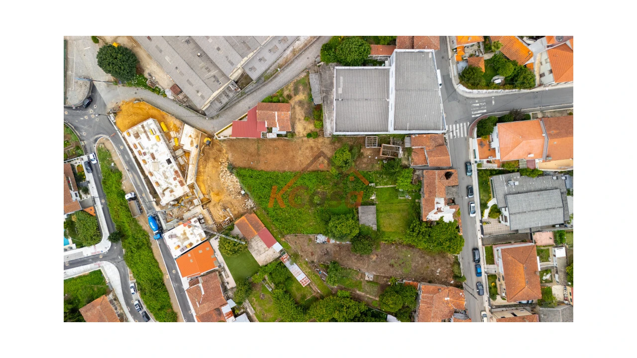 Moradia T5 para Venda em Gondomar (São Cosme), Valbom e Jovim Foto 5