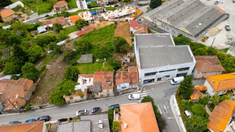 Moradia T5 para Venda em Gondomar (São Cosme), Valbom e Jovim