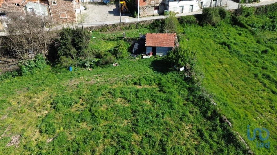 Terreno para Venda em Veiga de Lila Foto 6