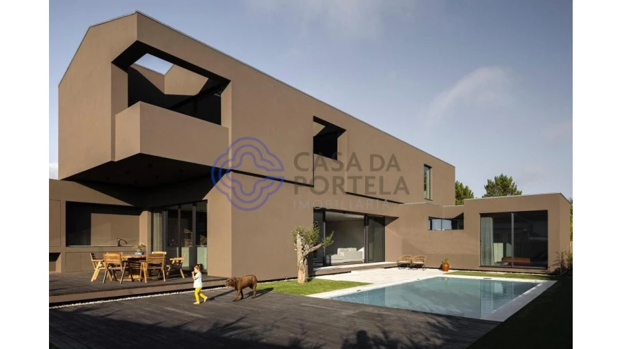 Moradia T4 para Venda em Madalena Foto 4