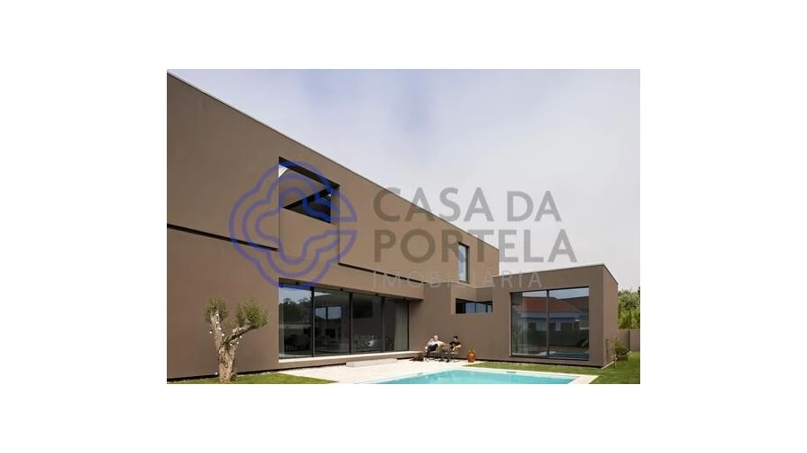 Moradia T4 para Venda em Madalena Foto 44