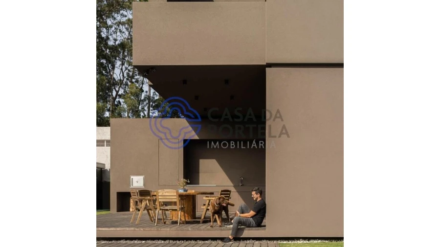 Moradia T4 para Venda em Madalena Foto 14