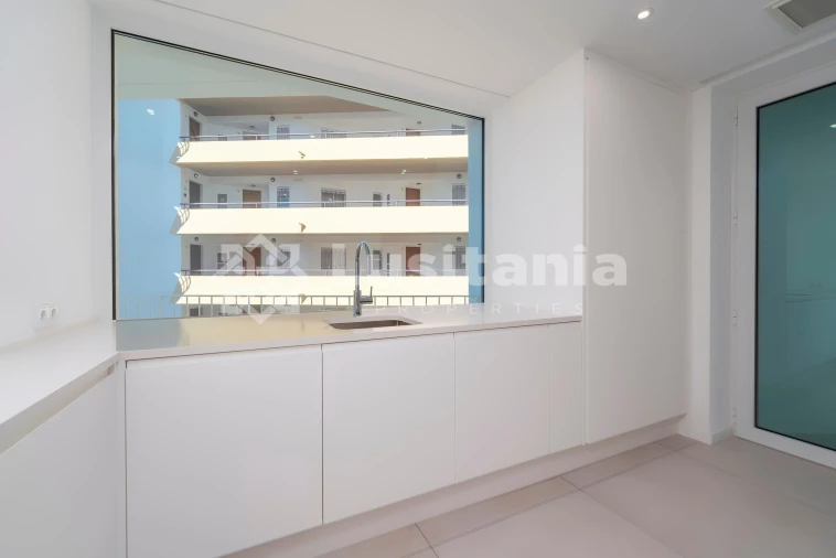 Apartamento T3 para Venda em Quarteira Foto 10