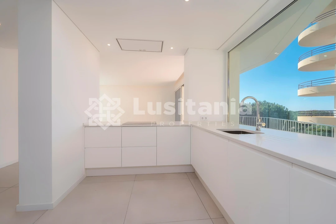 Apartamento T3 para Venda em Quarteira Foto 31