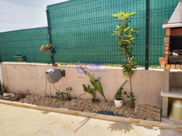 Moradia T4 para Venda em Armação de Pera