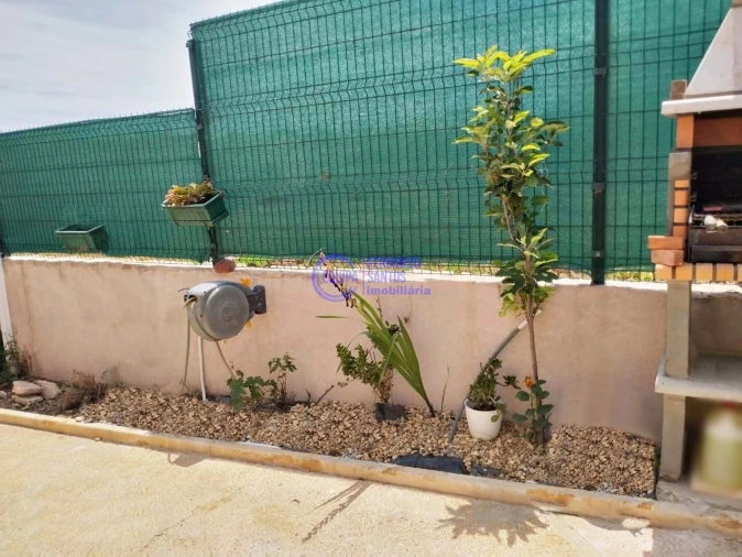 Moradia T4 para Venda em Armação de Pera Foto 29