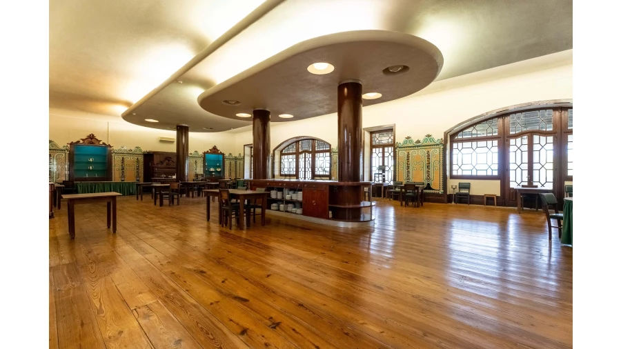 Prédio para Venda em Caldelas, Sequeiros e Paranhos Foto 7