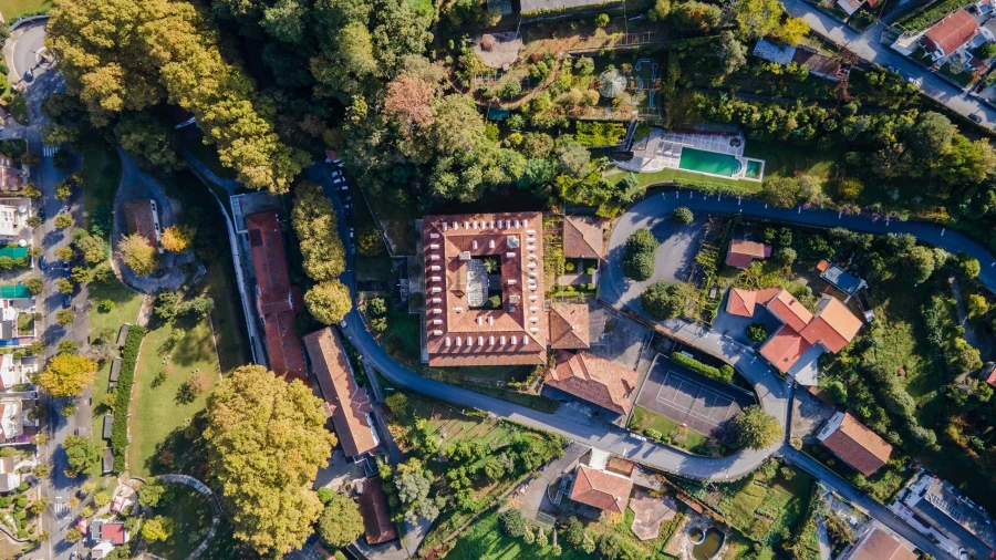 Prédio para Venda em Caldelas, Sequeiros e Paranhos Foto 5