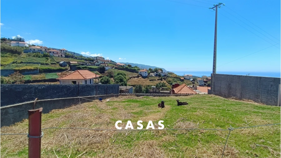 Terreno para Venda em Canhas